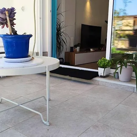 Apartment Nordic Style With Terrace & Pool